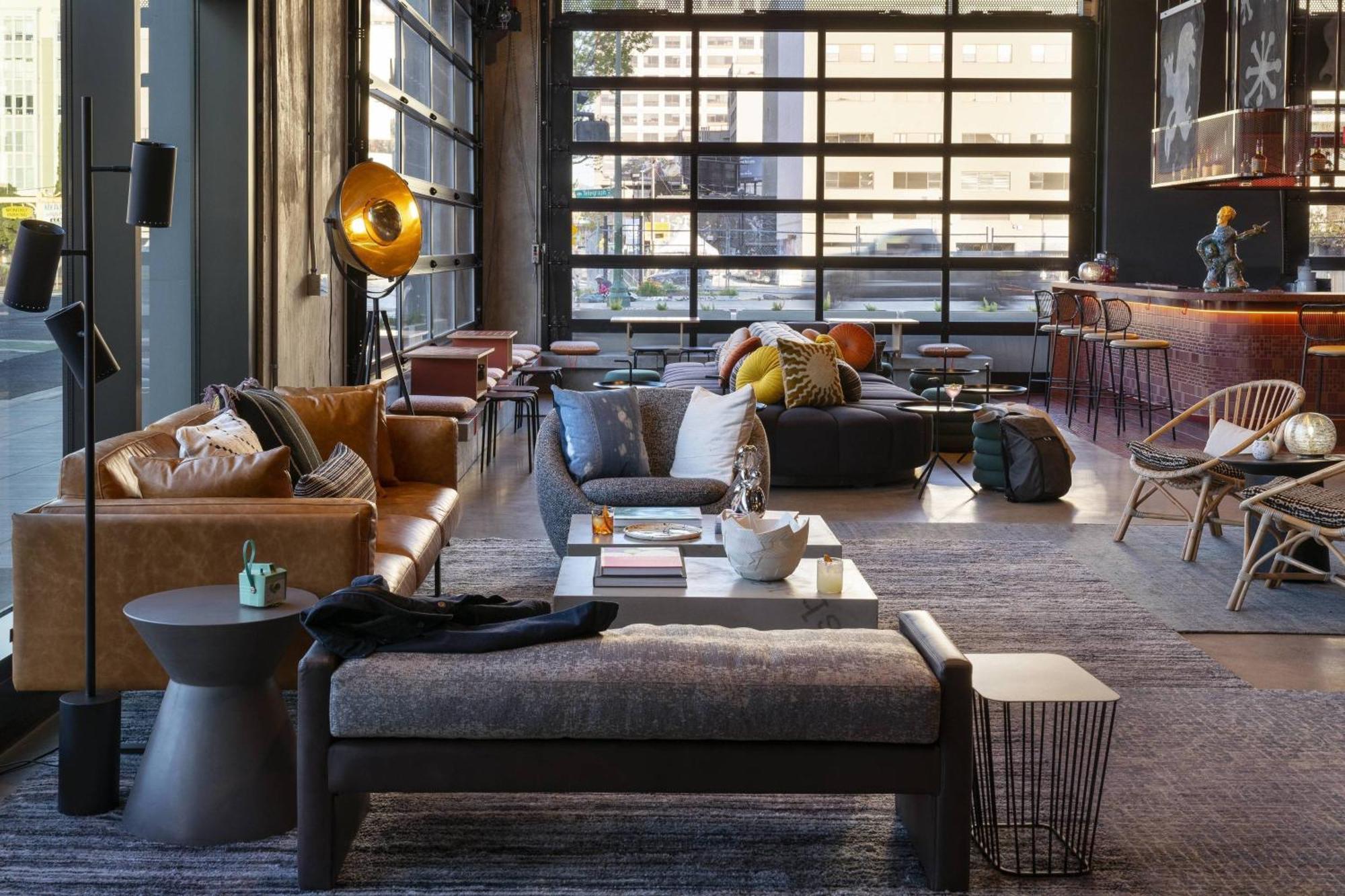 Moxy Uptown Hotel